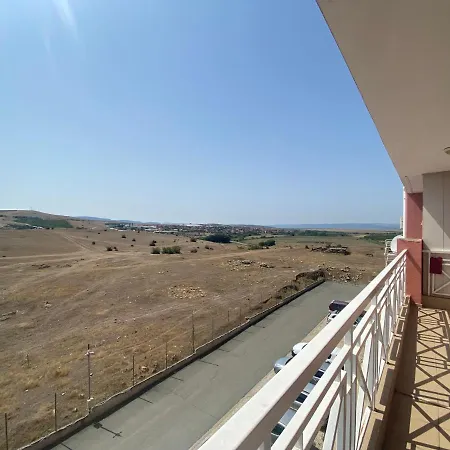 Apartment Sunny Day6-25 Nesebar